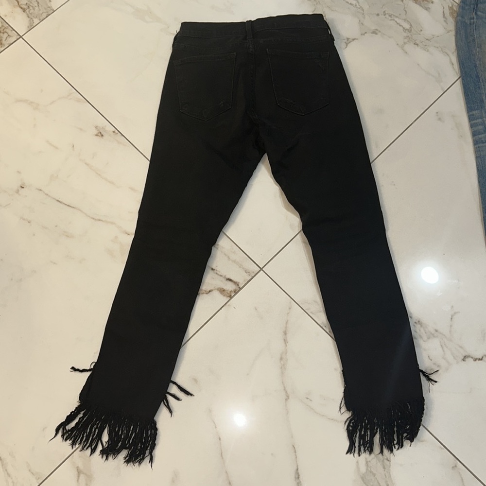 Black flared bottom - Picture 2 of 2
